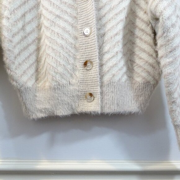 DownEast Cream Tan Chevron Striped Slouchy Cardigan Sweater Size S/M Eyelash - Picture 3 of 6
